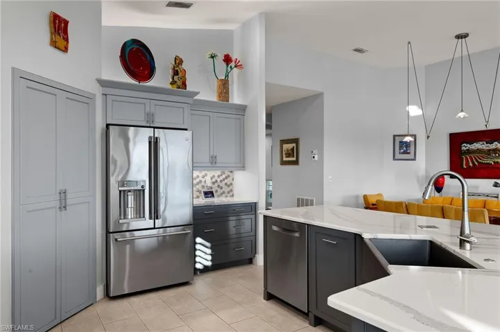This beautiful kitchen also features a Bosch dishwasher.