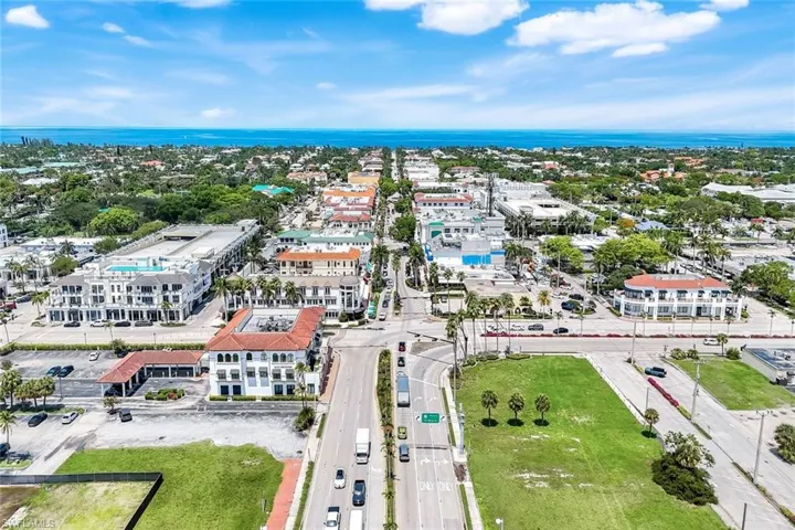 Looking west down 5th Ave South in Naples, building is on the left side of this pic with the rooftop pool