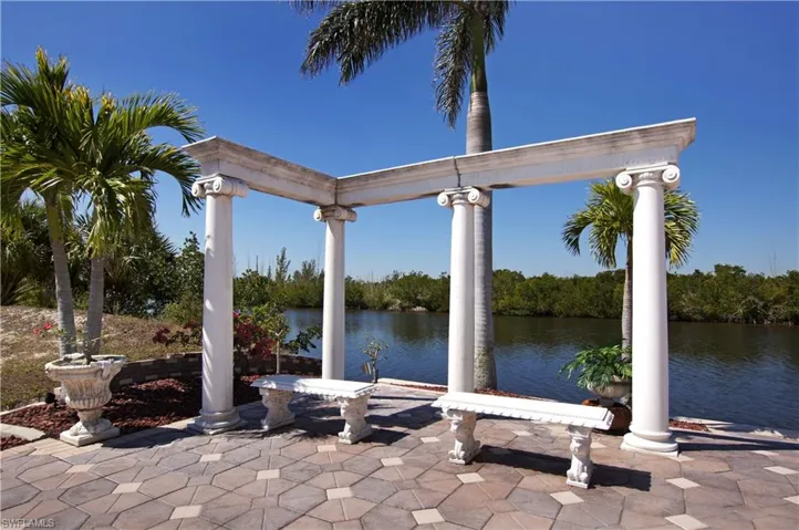 4323 Nw 24th Ter, Cape Coral, Florida 33993