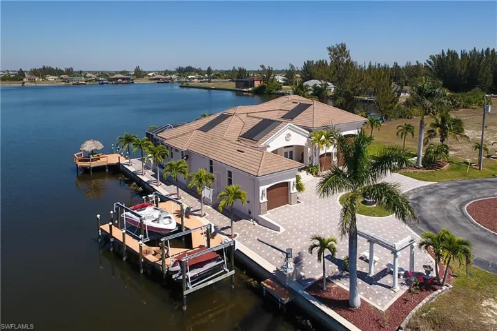 4323 Nw 24th Ter, Cape Coral, Florida 33993