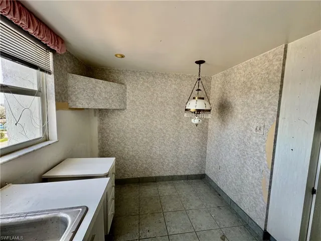 Bathroom featuring sink