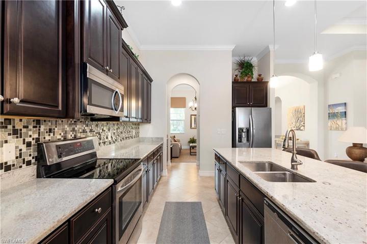 Beautiful Open Kitchen