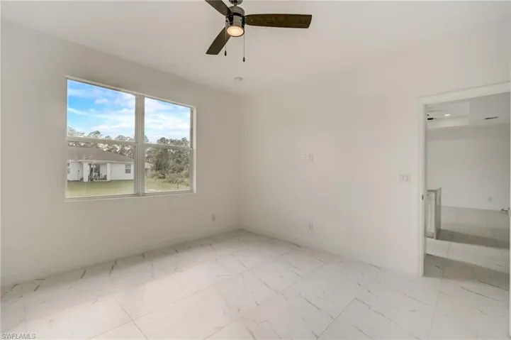 6110  Laurelwood  DR, Fort Myers, FL 33905