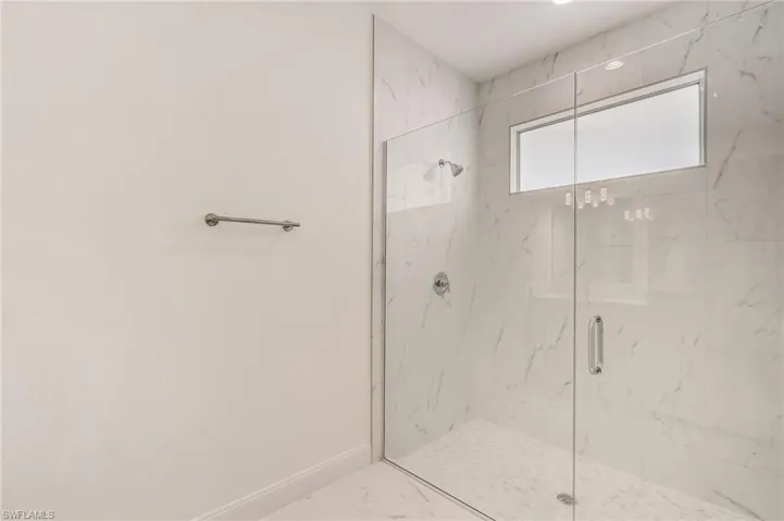 6110  Laurelwood  DR, Fort Myers, FL 33905