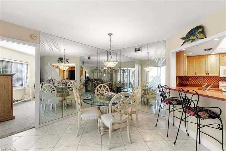 592  Beachwalk  CIR, Naples, FL 34108