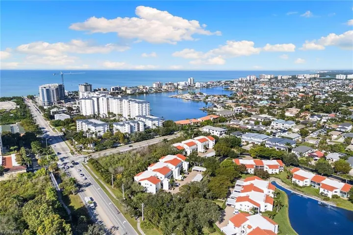 592  Beachwalk  CIR, Naples, FL 34108
