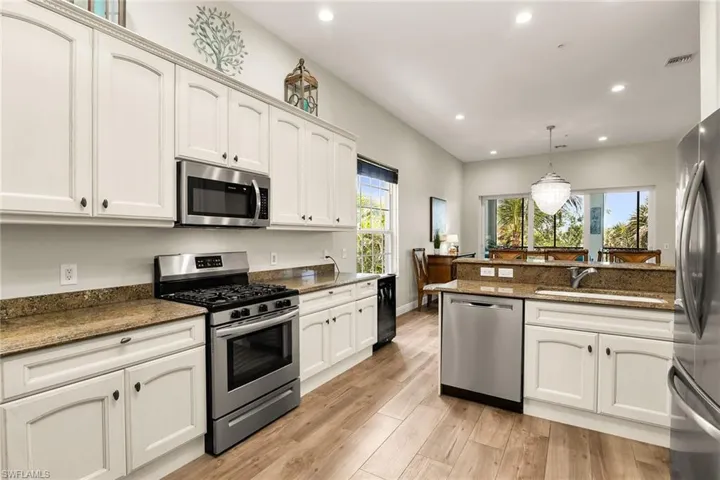 9243  Tesoro  LN, Naples, FL 34114
