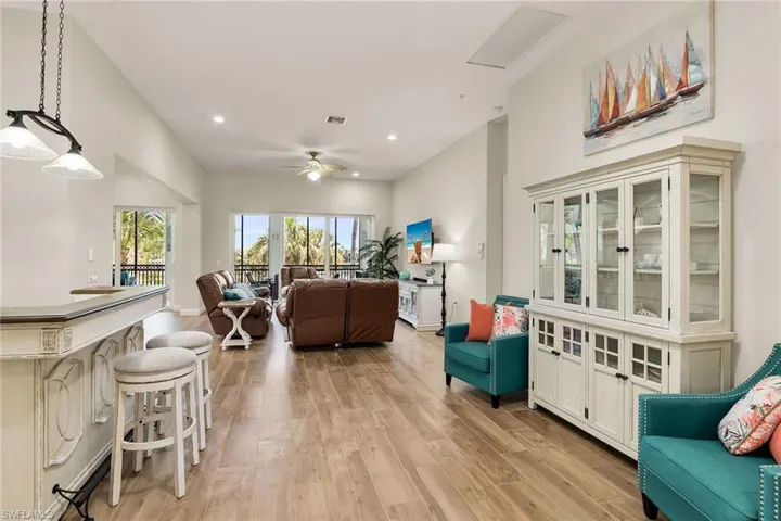 9243  Tesoro  LN, Naples, FL 34114