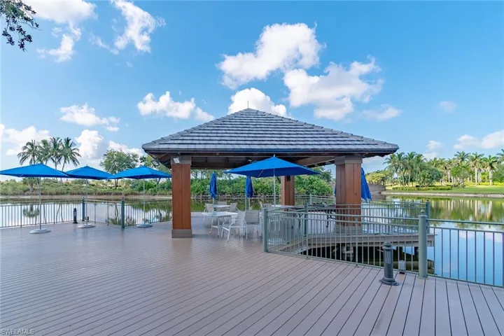 9243  Tesoro  LN, Naples, FL 34114