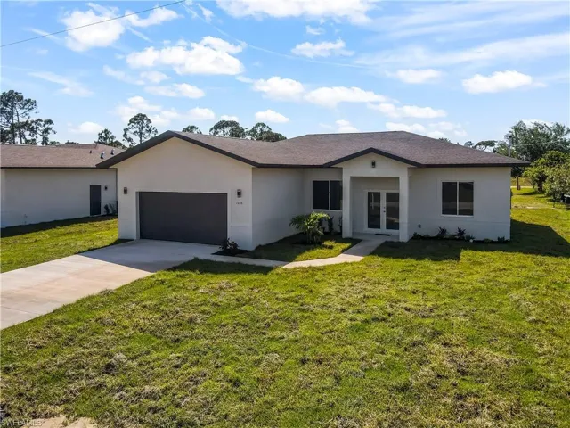 1036 Capetown Ave, Lehigh Acres Fl 33974