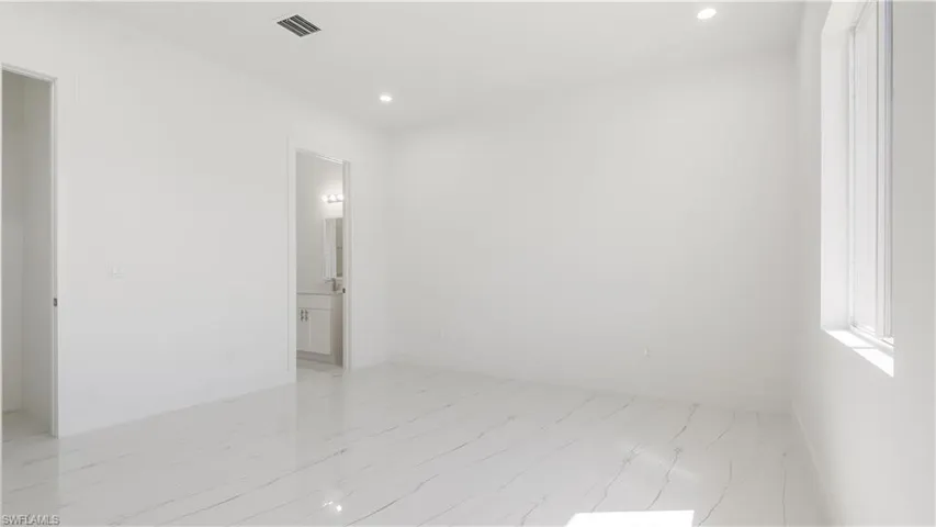1036 Capetown Ave, Lehigh Acres Fl 33974