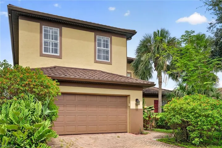 12144 Ledgewood Cir, Fort Myers, Florida 33913