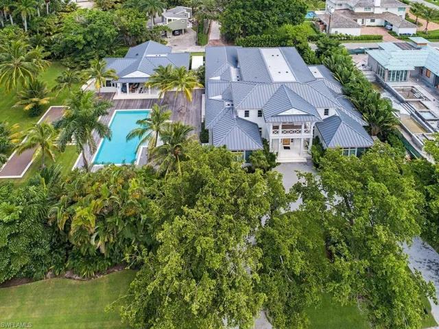 225 4th Ave N, Naples, Florida 34102
