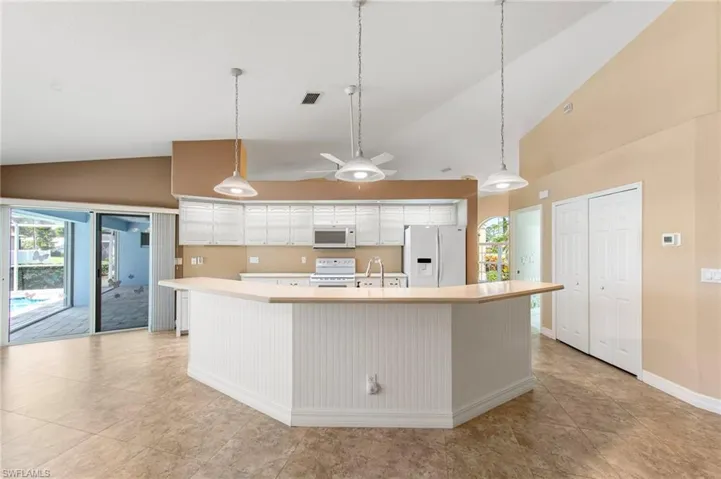 508 Sw 6th St, Cape Coral, Florida 33991