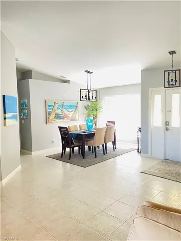 3520 Sw 1st Place 1st Pl, Cape Coral, Florida 33914