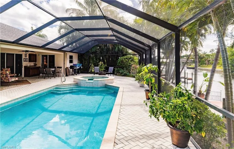 3520 Sw 1st Place 1st Pl, Cape Coral, Florida 33914