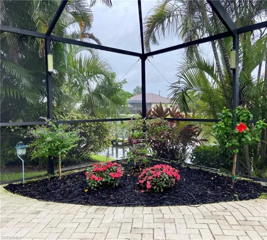 3520 Sw 1st Place 1st Pl, Cape Coral, Florida 33914
