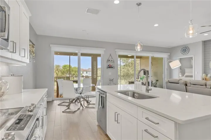 2335 Sawyers Hill Rd 506, Naples, Florida 34120