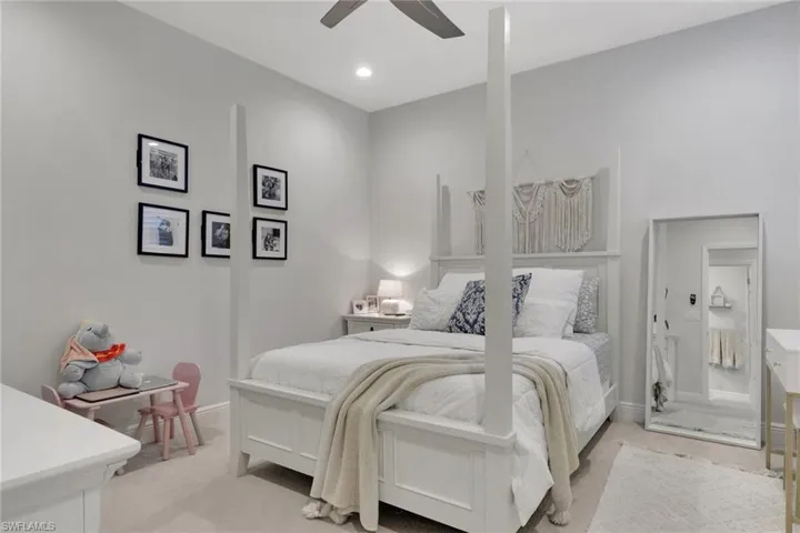 2335 Sawyers Hill Rd 506, Naples, Florida 34120