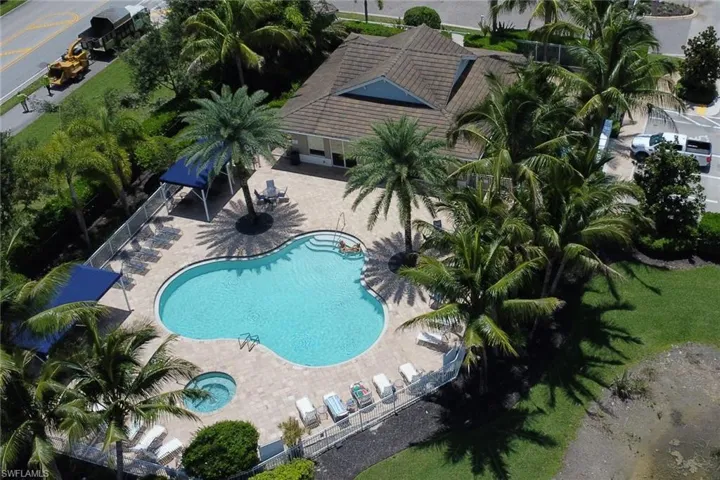 2335 Sawyers Hill Rd 506, Naples, Florida 34120