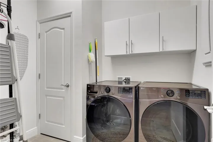 2335 Sawyers Hill Rd 506, Naples, Florida 34120
