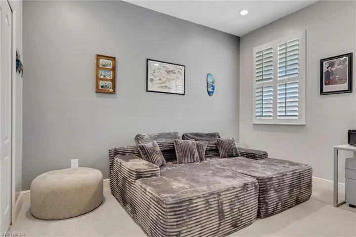 2335 Sawyers Hill Rd 506, Naples, Florida 34120