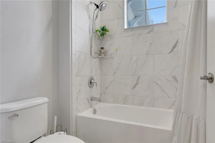 2335 Sawyers Hill Rd 506, Naples, Florida 34120