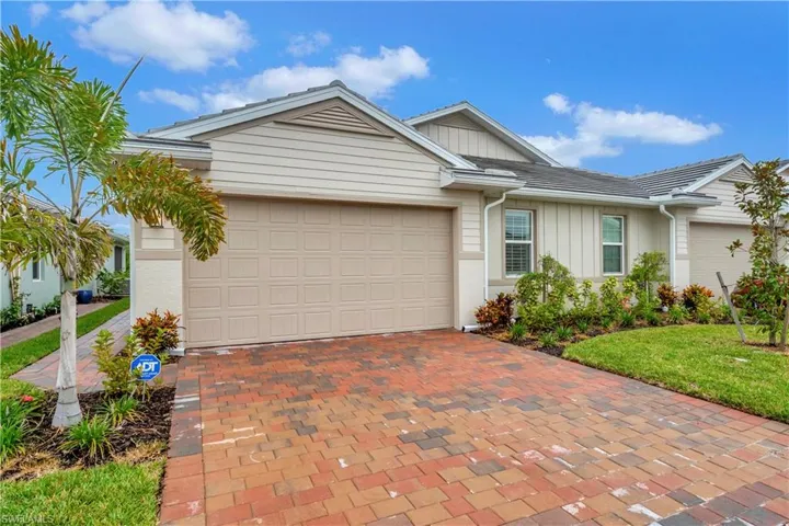 1022  Enbrook  LOOP, Naples, FL 34114
