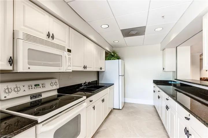 Social room kitchen