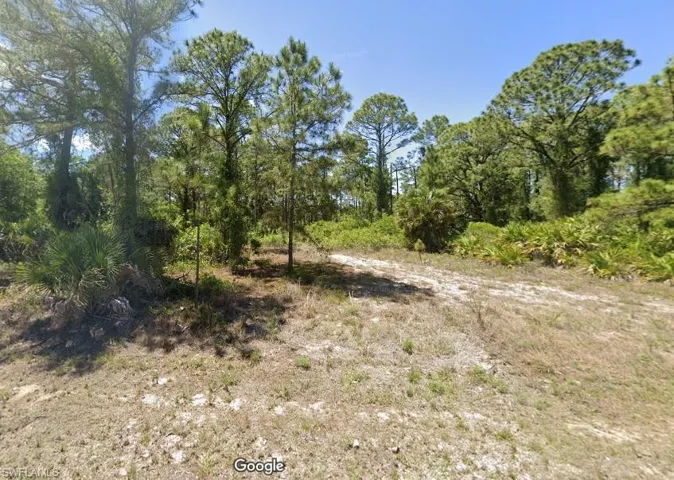 1307 Wagner AVE, LEHIGH ACRES FL 33972