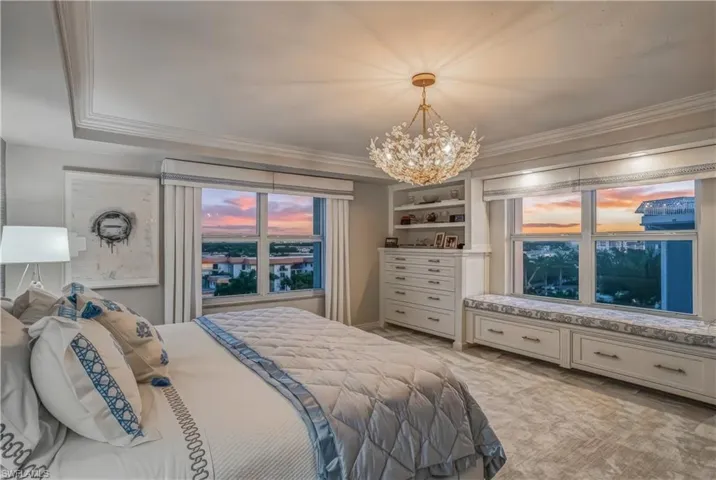 3003  Gulf Shore N BLVD, Naples, FL 34103