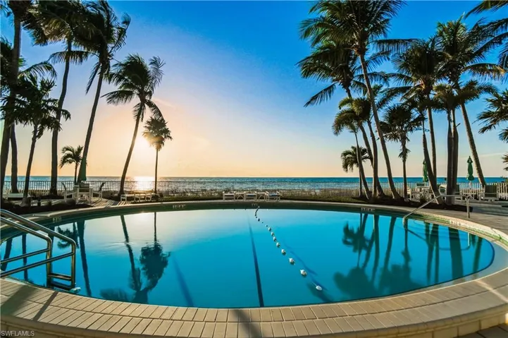 3003  Gulf Shore N BLVD, Naples, FL 34103