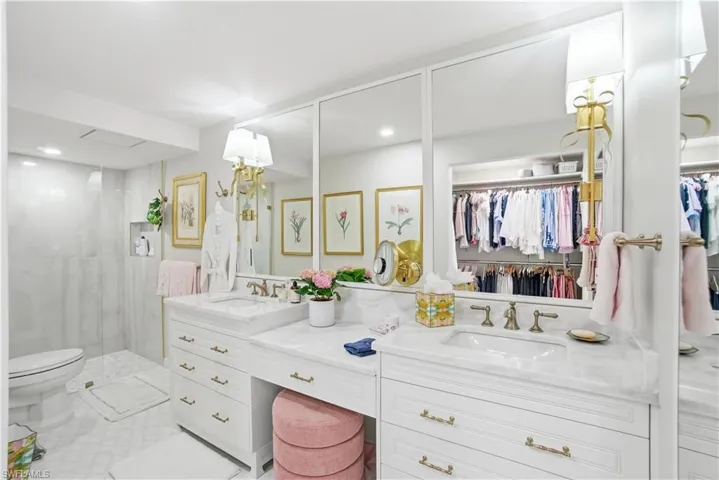 3003  Gulf Shore N BLVD, Naples, FL 34103
