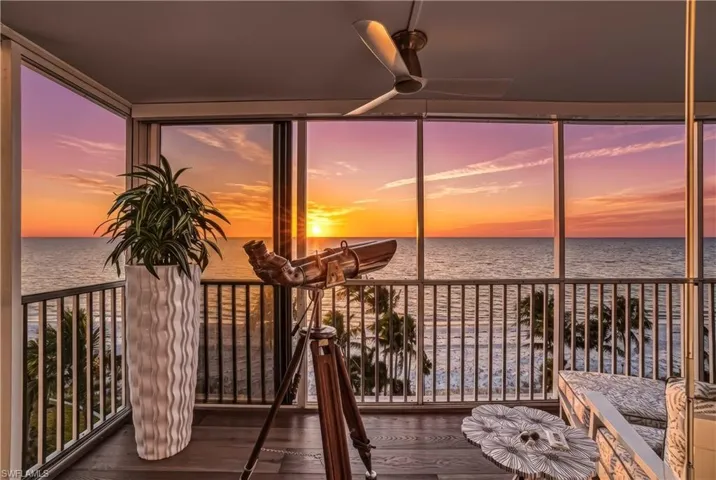 3003  Gulf Shore N BLVD, Naples, FL 34103