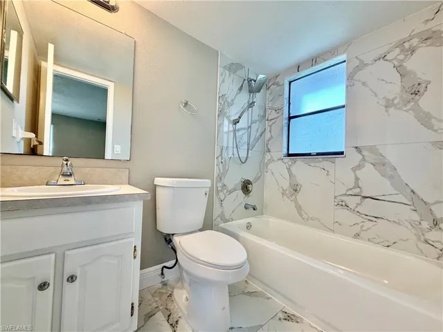 2332 Se 6th Ter B, Cape Coral, Florida 33990