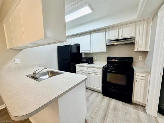 2332 Se 6th Ter B, Cape Coral, Florida 33990