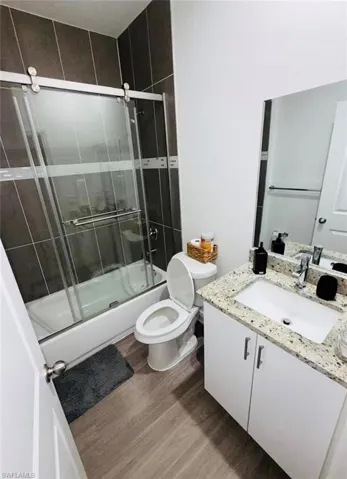 8059 Sherwood Cir, Labelle, Florida 33935