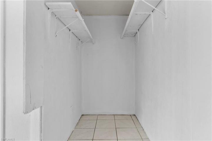 Walk-in closet