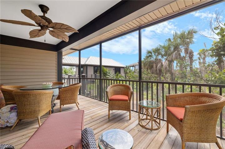 Screened Porch off Primary