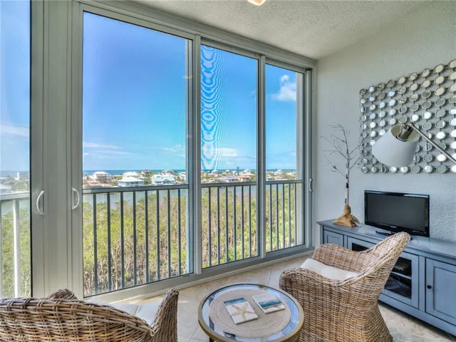 4182 Bay Beach Ln 761, Fort Myers Beach, Florida 33931