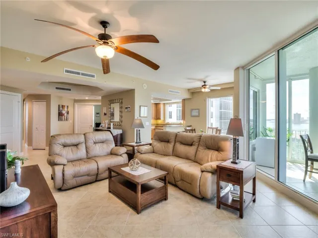4182 Bay Beach Ln 761, Fort Myers Beach, Florida 33931