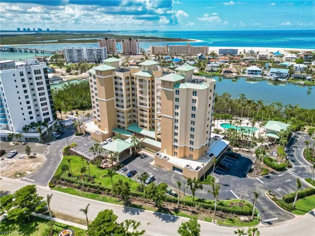 4182 Bay Beach Ln 761, Fort Myers Beach, Florida 33931