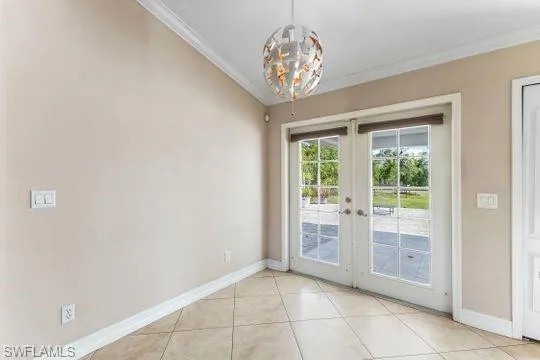 3510  29th NE AVE, Naples, FL 34120