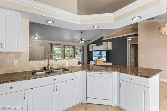 3510  29th NE AVE, Naples, FL 34120