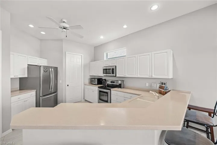 6979  Mauna Loa  LN, Naples, FL 34113