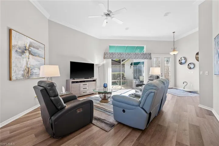 6979  Mauna Loa  LN, Naples, FL 34113
