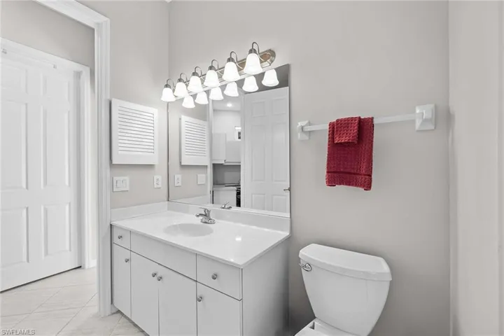 6979  Mauna Loa  LN, Naples, FL 34113