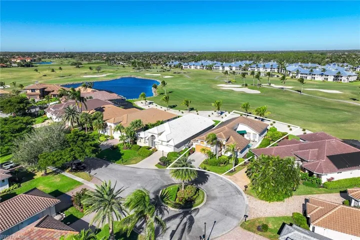 6979  Mauna Loa  LN, Naples, FL 34113