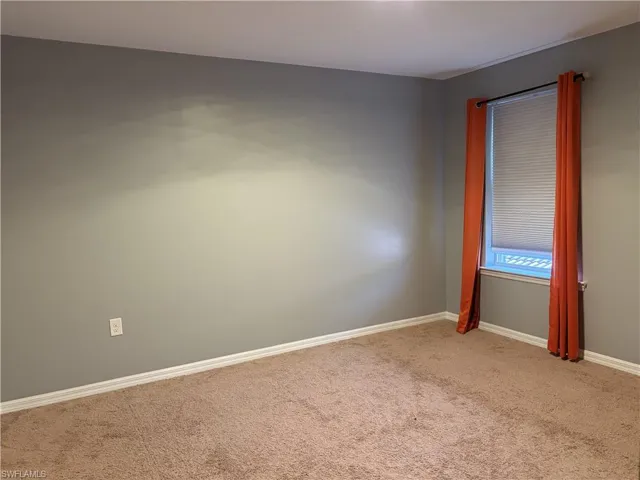 3272 Royal Gardens Ave, Fort Myers, Florida 33916