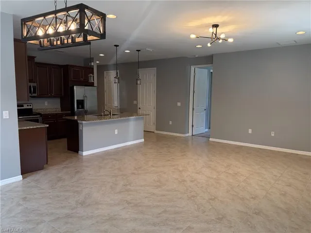 3272 Royal Gardens Ave, Fort Myers, Florida 33916
